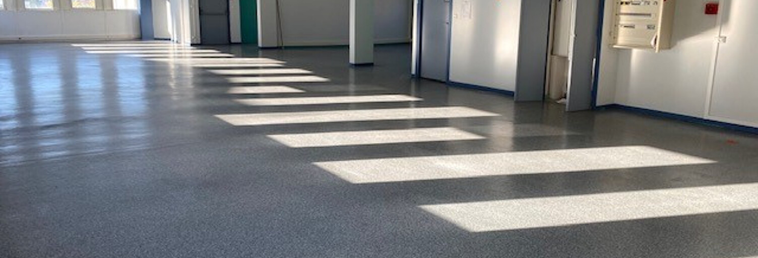 Immeuble  370 m² à vendre à Oyonnax (01100)