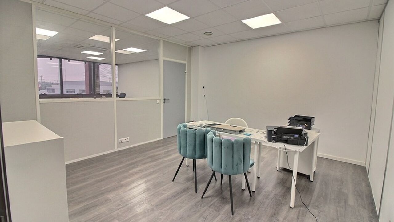 bureau 1 pièces 19 m2 à louer à Cergy (95000)