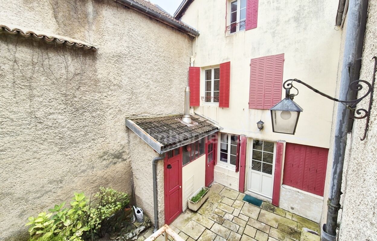 maison 7 pièces 174 m2 à vendre à Mussy-sur-Seine (10250)