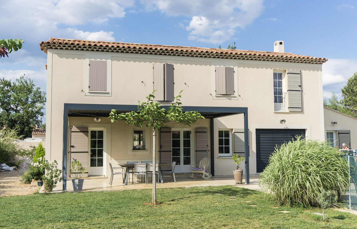 maison 100 m2 à construire à Saint-Savournin (13119)