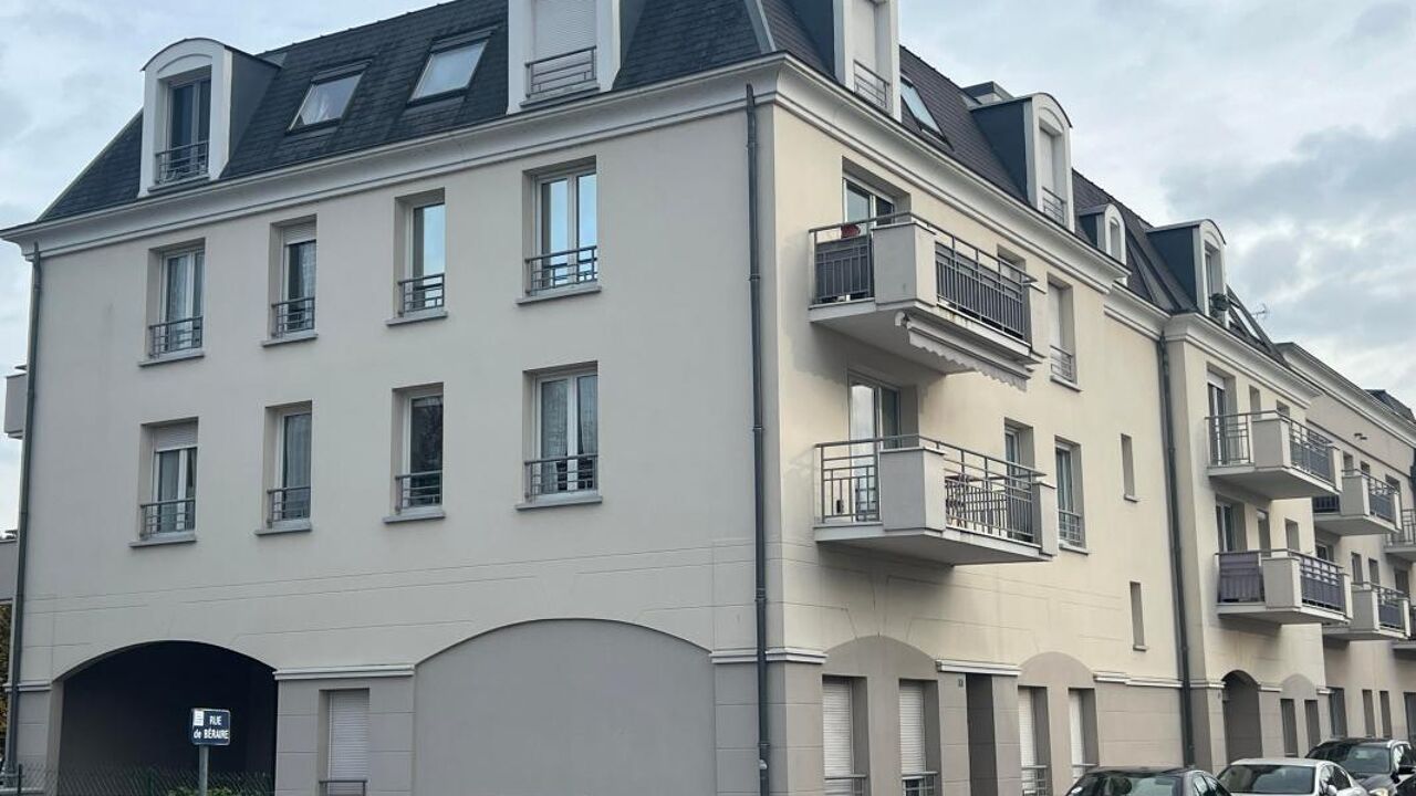 commerce 2 pièces 54 m2 à vendre à La Chapelle-Saint-Mesmin (45380)