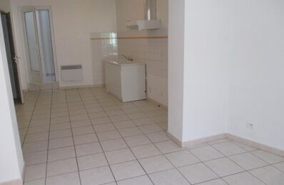 location appartement 710 € CC /mois à proximité de Clarensac (30870)