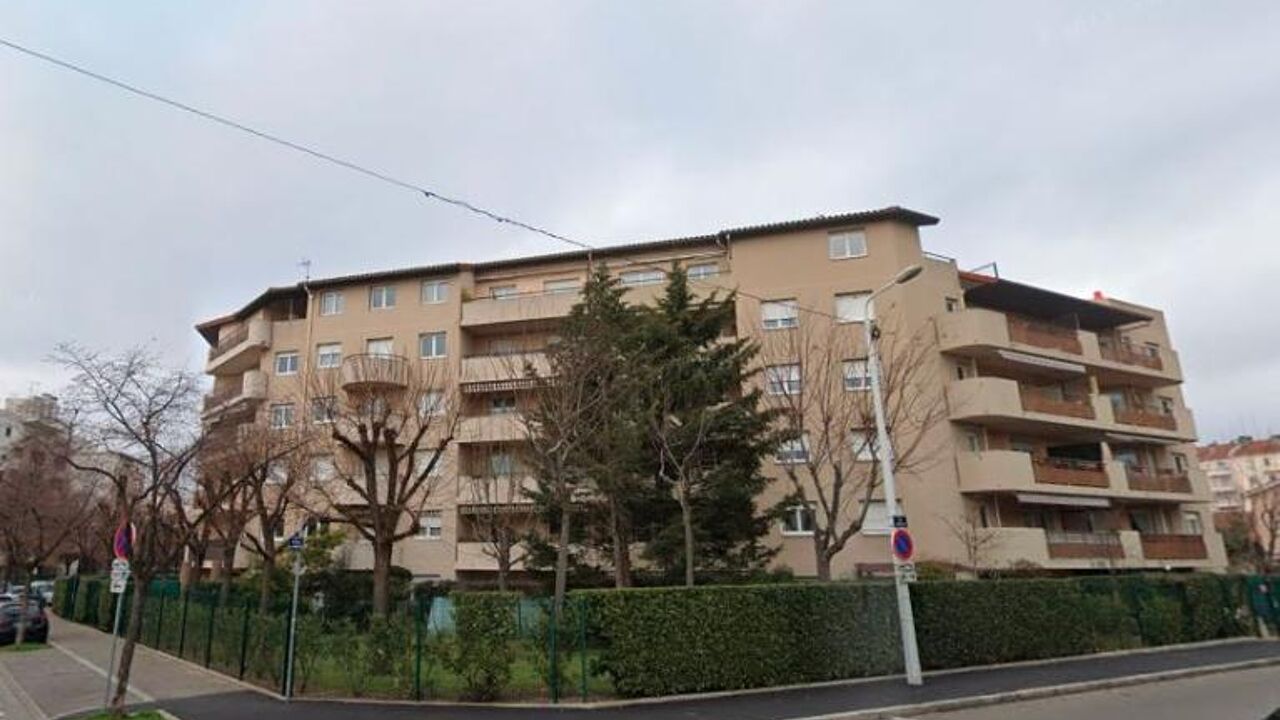 appartement 2 pièces 37 m2 à louer à Lyon 8 (69008)