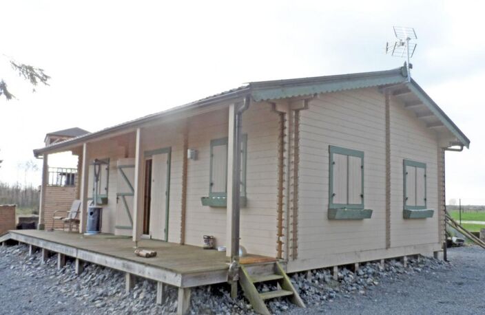 Etang avec hutte de chasse, et chalet d'habitation en plain- — photo 4