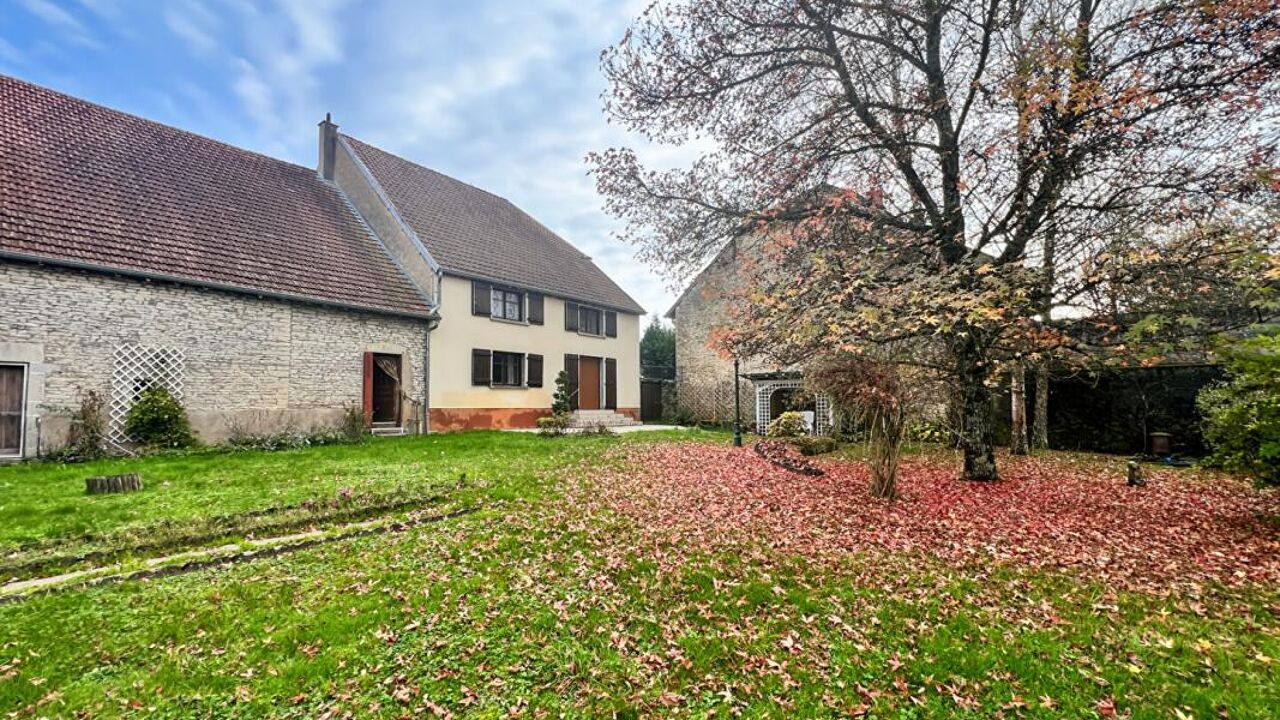 maison 5 pièces 206 m2 à vendre à Fretigney-Et-Velloreille (70130)