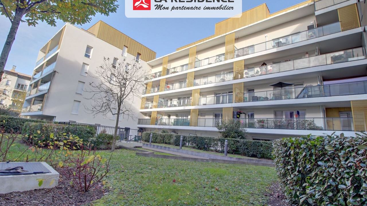 appartement 2 pièces 37 m2 à vendre à Cergy (95000)