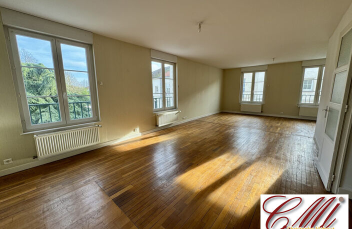 Spacieux appartement centre ville — photo 2