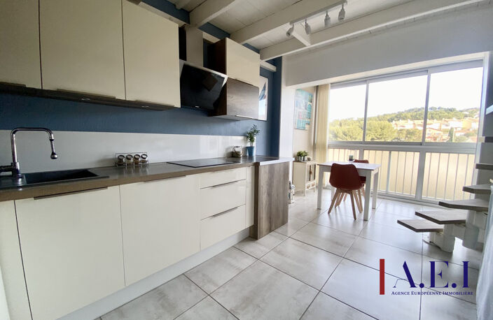 Appartement T3 dernier étage — photo 3