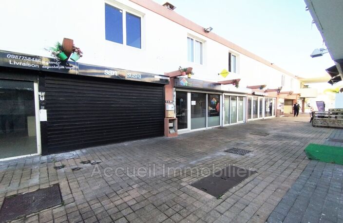 Murs commerciaux tous commerces d''environ 25 m².<BR>Bon état, to — photo 3