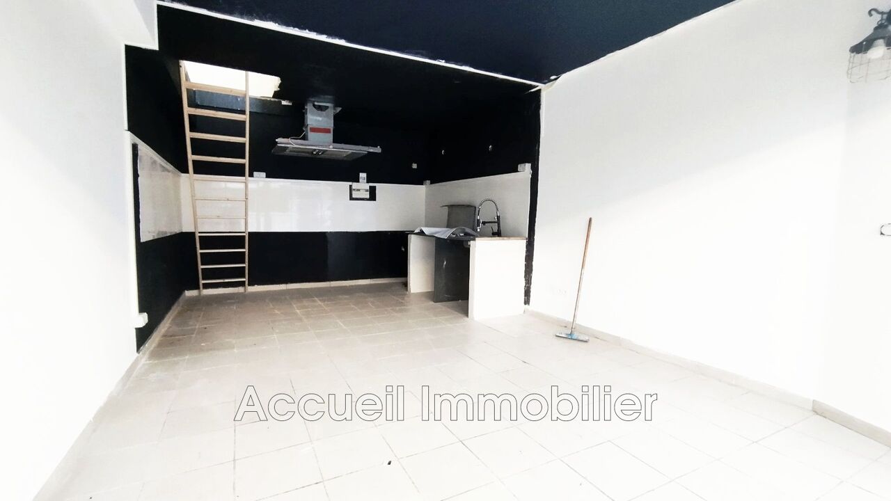 commerce  pièces 40 m2 à vendre à Le Grau-du-Roi (30240)