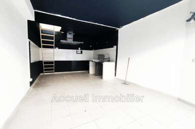 Commerce  80000 €