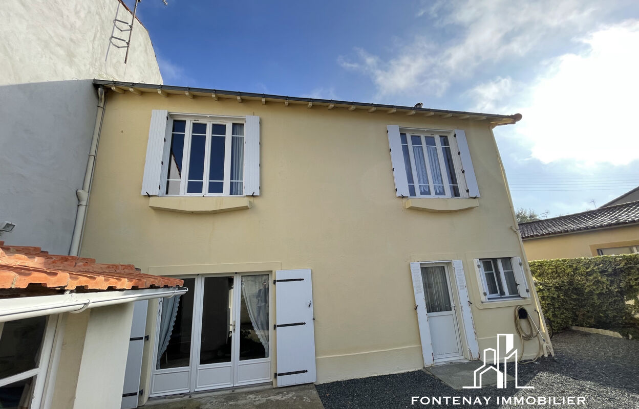 maison 5 pièces 130 m2 à vendre à Fontenay-le-Comte (85200)