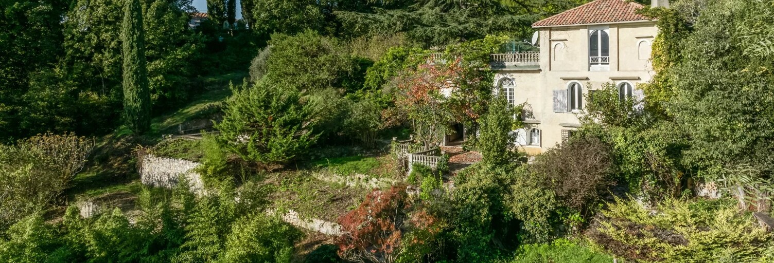 Maison 10 Pièces 240 m² à vendre à Montauroux (83440)