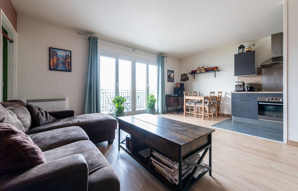 appartement 2 pièces 51 m2 à louer à Noisy-le-Grand (93160)