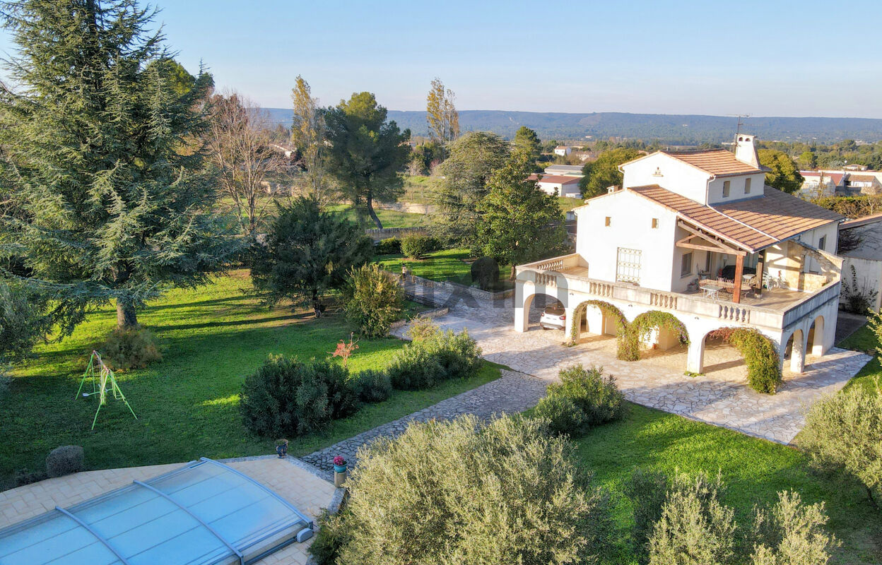 maison 8 pièces 224 m2 à vendre à Uzès (30700)