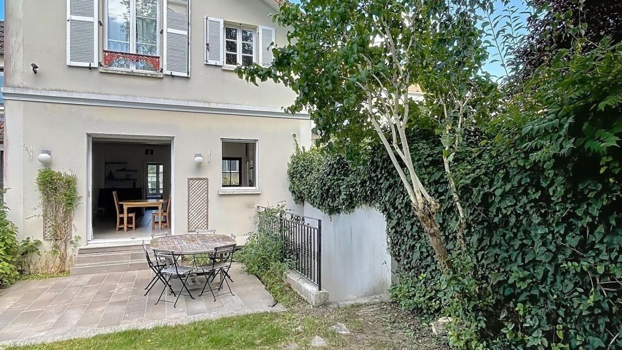 maison 6 pièces 108 m2 à vendre à Versailles (78000)