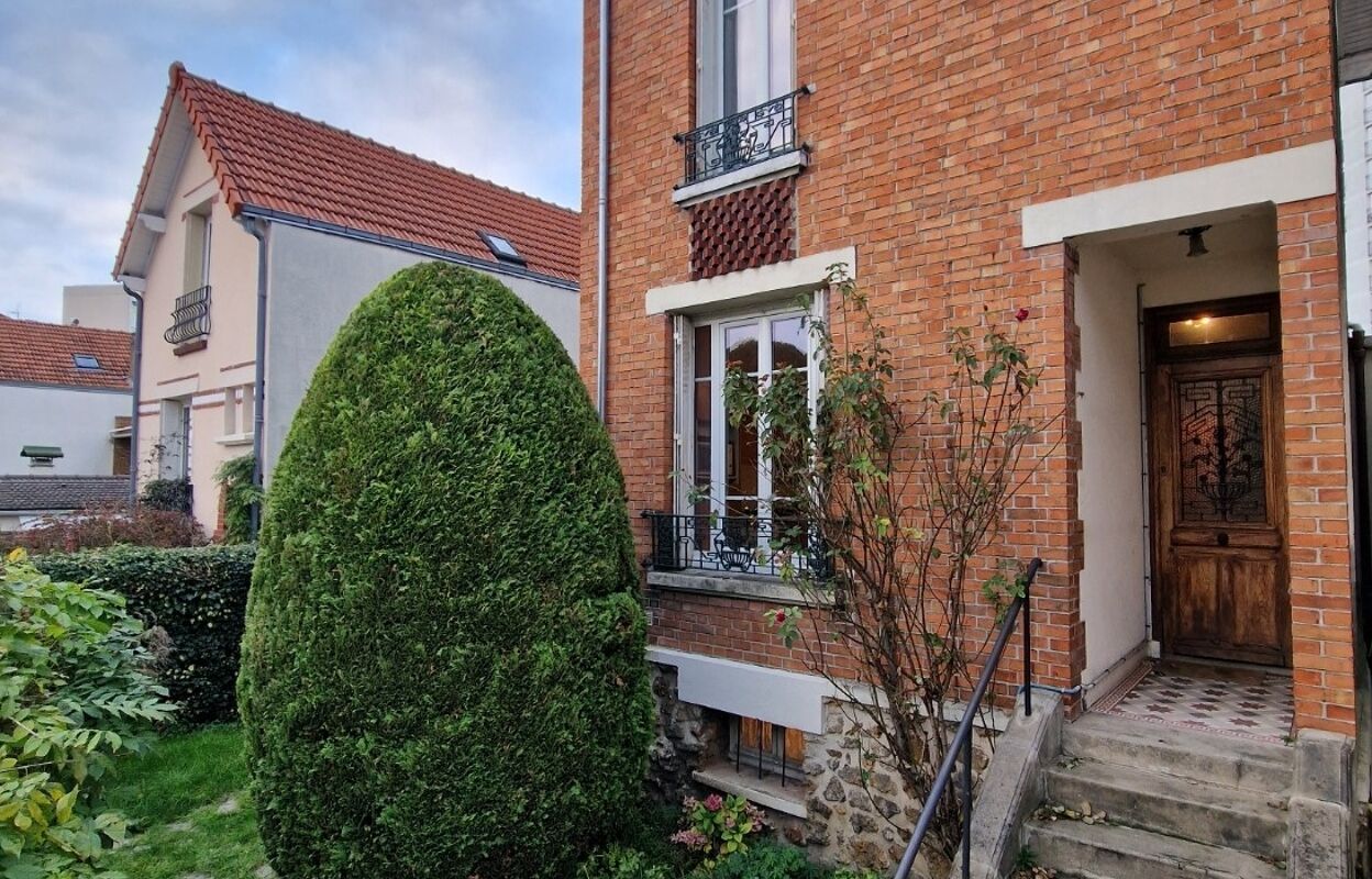 maison 5 pièces 74 m2 à vendre à Rosny-sous-Bois (93110)