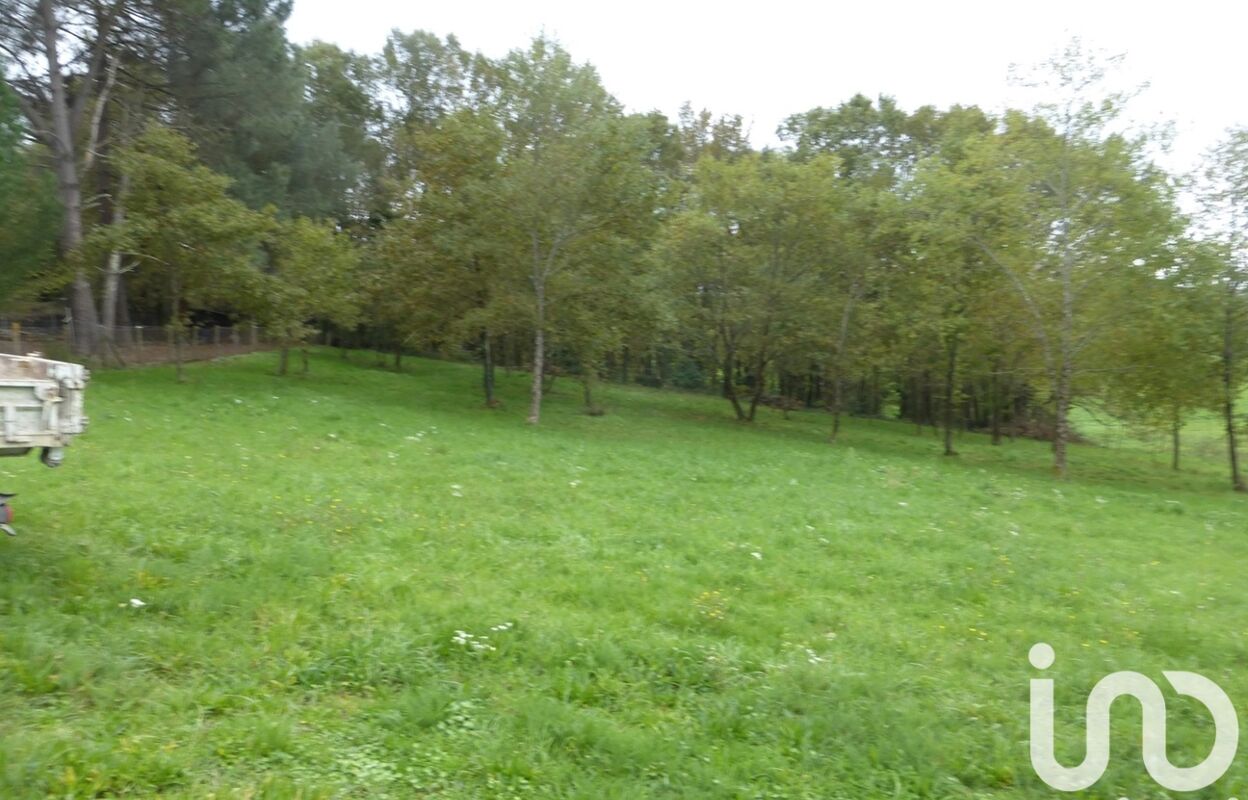 terrain  pièces 1800 m2 à vendre à Saint-Palais (33820)