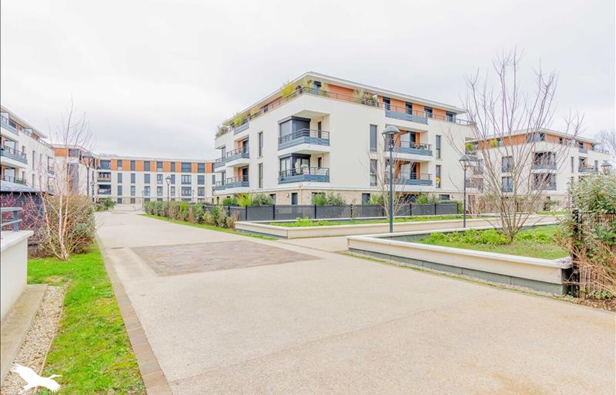 appartement 4 pièces 76 m2 à vendre à Plaisir (78370)