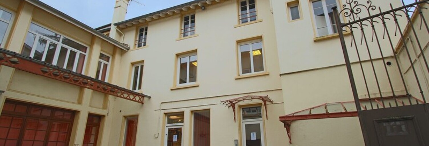 Immeuble  578 m² à vendre à Thizy-les-Bourgs (69240)