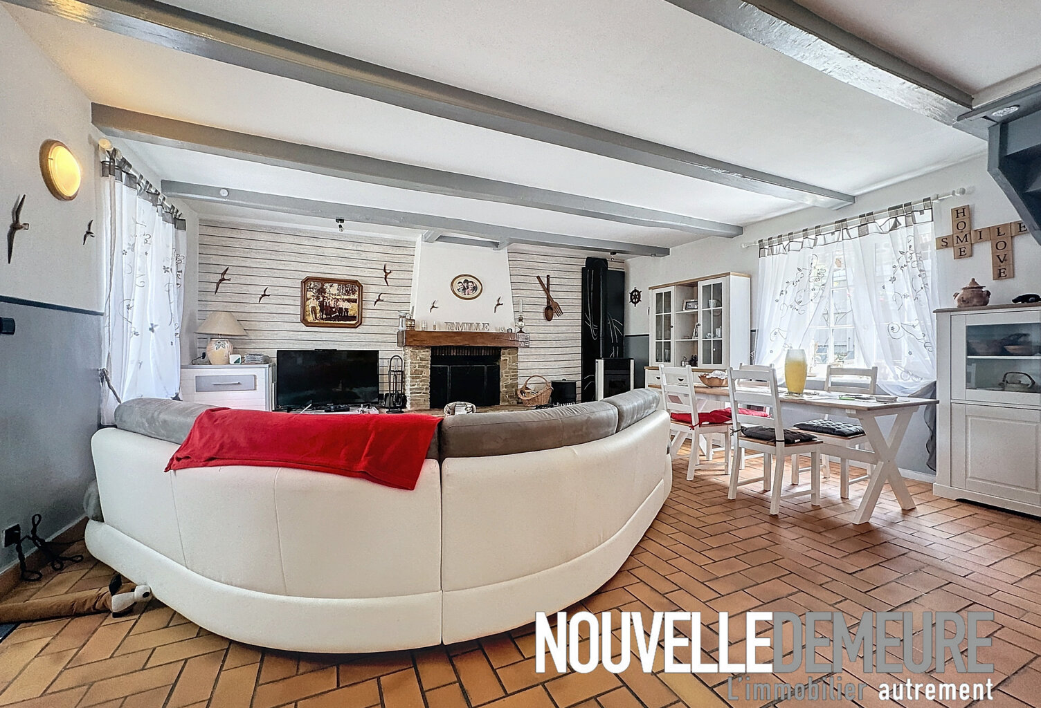 Charmante maison en pierre de 155m2 dans le bourg de La Vill — photo 1