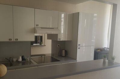 location appartement 1 430 € CC /mois à proximité de Léognan (33850)