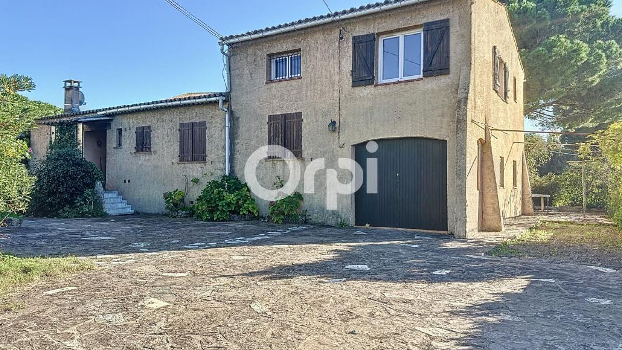 maison 8 pièces 169 m2 à vendre à Fréjus (83600)