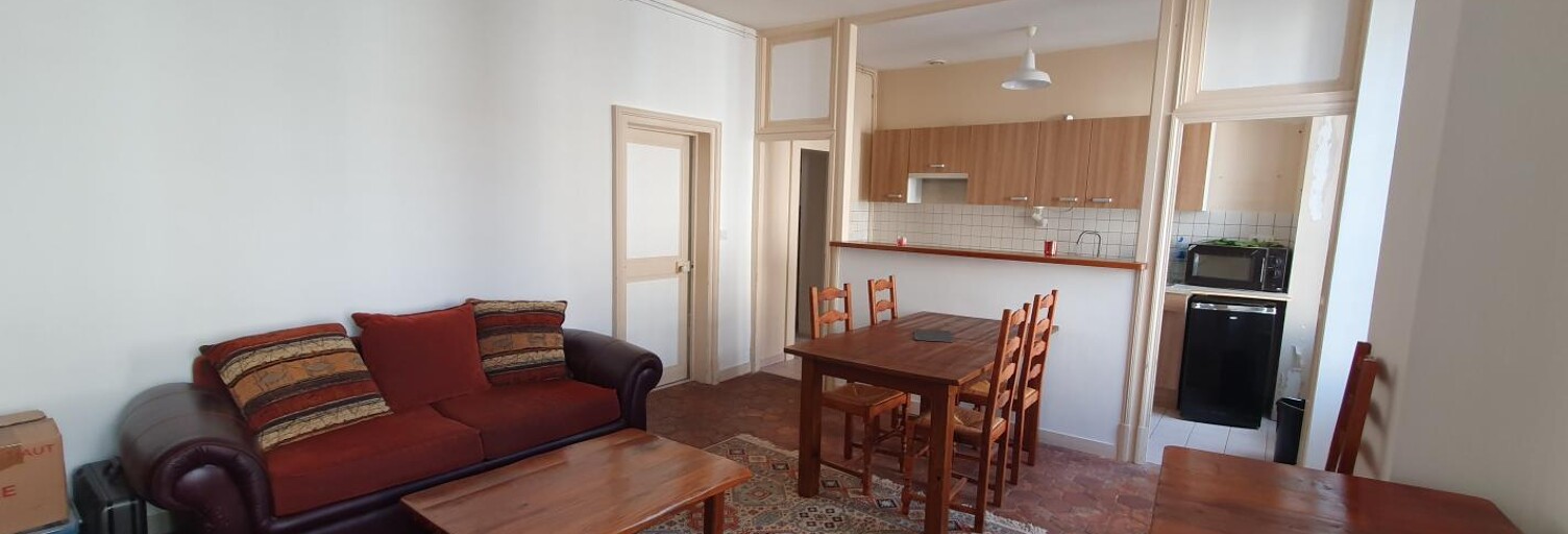 Immeuble  106 m² à vendre à Château-Renard (45220)