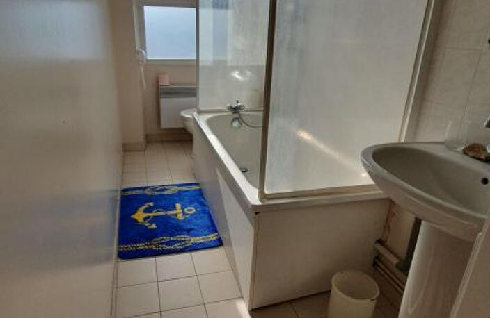 Local commercial + appartement — photo 3