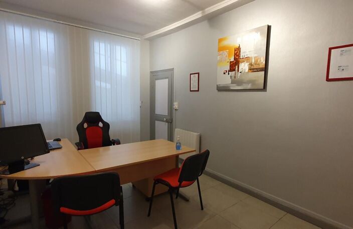 Local commercial + appartement — photo 5