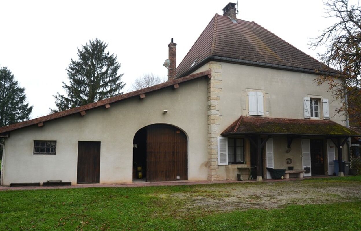 maison 6 pièces 200 m2 à vendre à Courlaoux (39570)