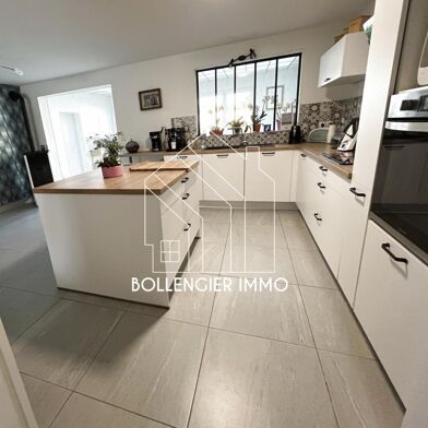 Maison 6 pièces 255000 €