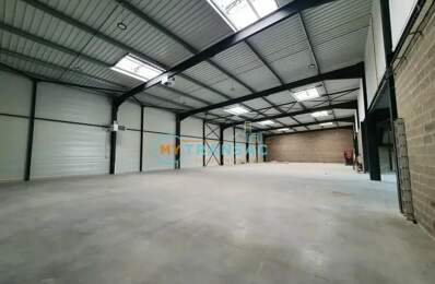 A VENDRE bâtiments d'activités indépendants à partir de 2 376 m² et cellule de 493m² situé à Villebon-sur-Yvette — photo du bien