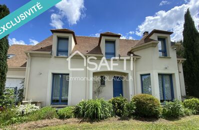 maison 9 pièces 172 m2 à vendre à Rochefort-en-Yvelines (78730)