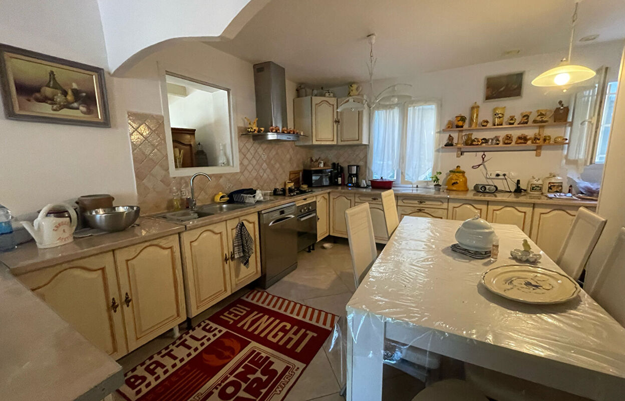 maison 15 pièces 365 m2 à vendre à Ceyreste (13600)