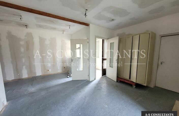LOCAL D'ACTIVITE A VENDRE — photo 2
