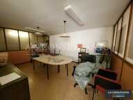 LOCAL D'ACTIVITE A VENDRE — photo 4