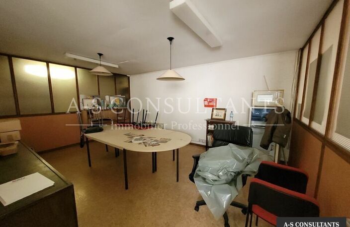 LOCAL D'ACTIVITE A VENDRE — photo 4