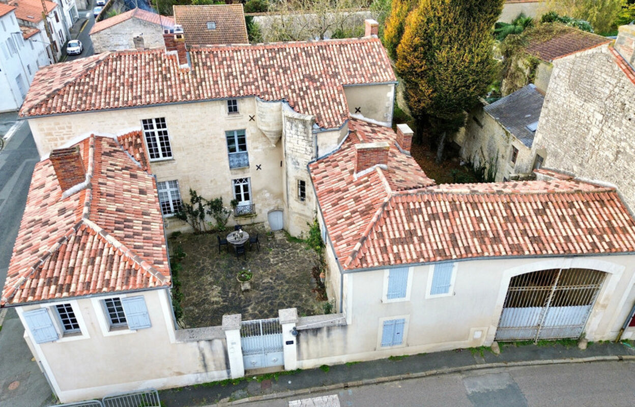 maison 16 pièces 448 m2 à vendre à Luçon (85400)