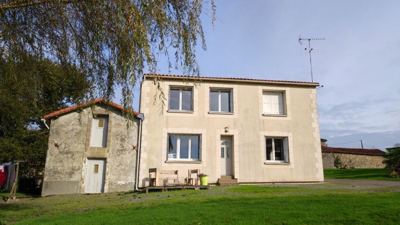 maison 5 pièces 143 m2 à vendre à La Chapelle-Thireuil (79160)