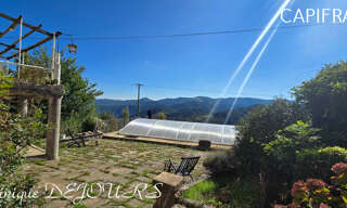 Maison 8 Pièces 250 m² à vendre à Saint-Michel-de-Chabrillanoux (07360)