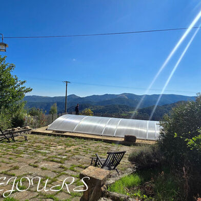 Maison 8 pièces 420000 €