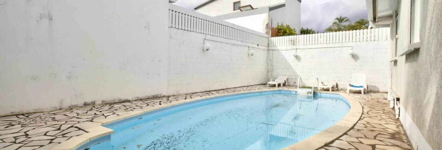 Maison 7 Pièces 150 m² à vendre à Saint-Pierre (97410)