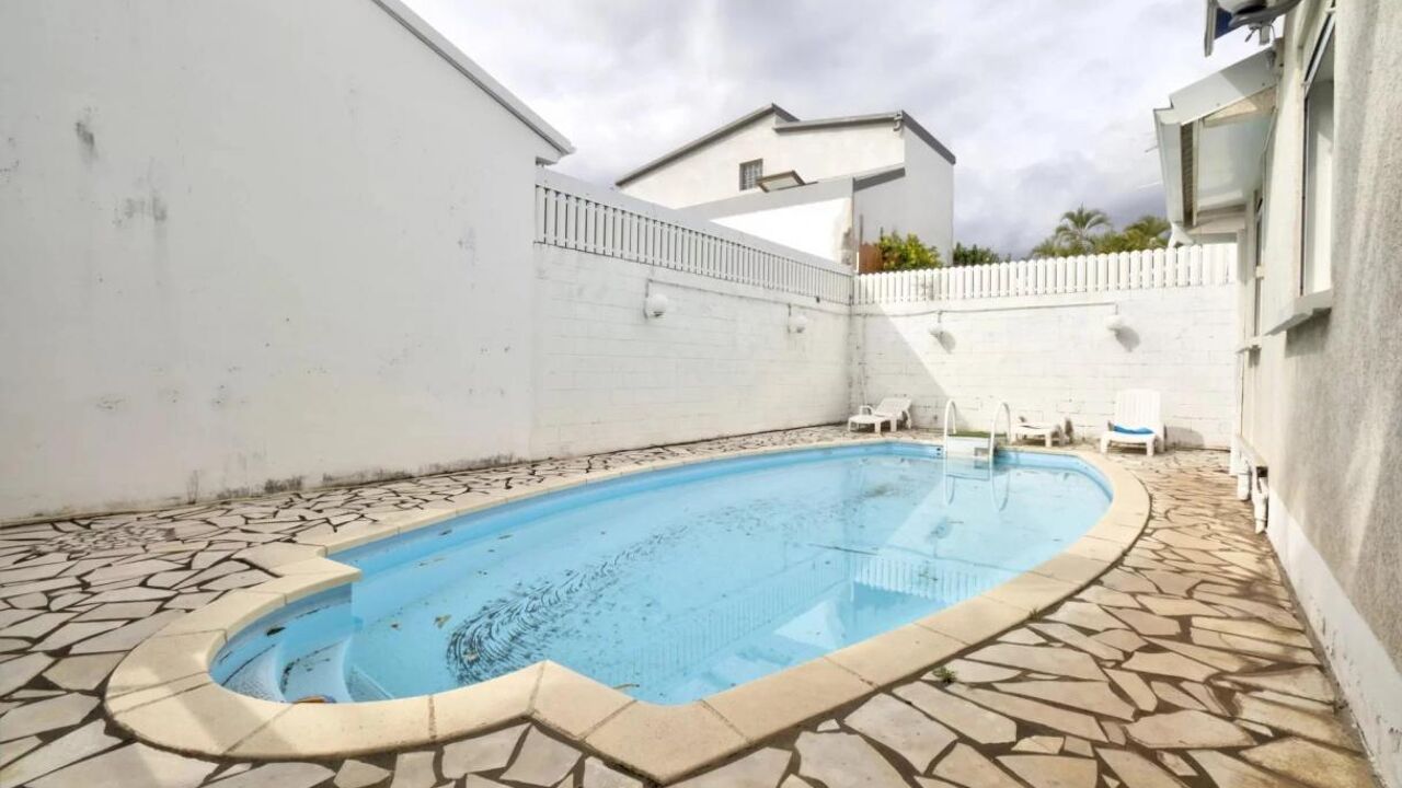 maison 7 pièces 150 m2 à vendre à Saint-Pierre (97410)