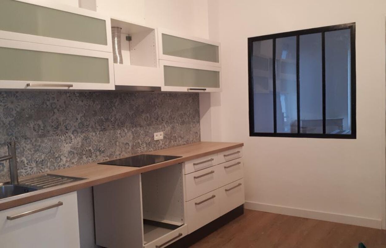 appartement 3 pièces 70 m2 à louer à Toulon (83000)