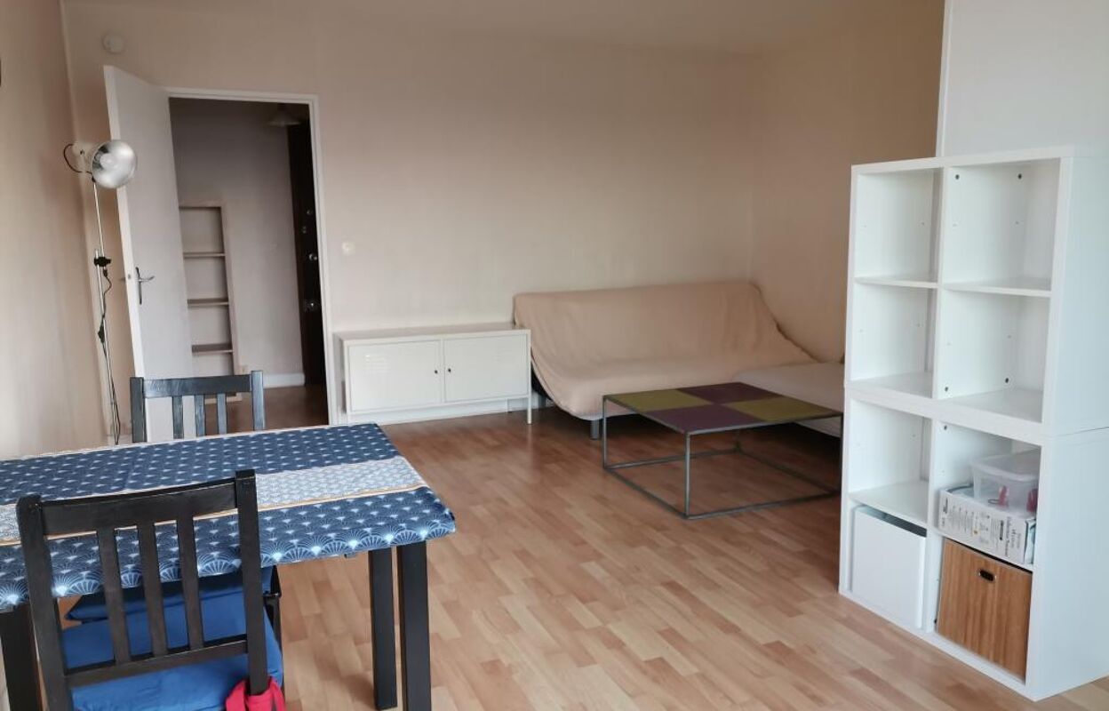 appartement 2 pièces 52 m2 à louer à Paris 19 (75019)