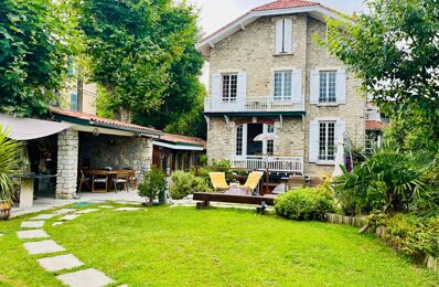 vente maison 3 000 000 € à proximité de Bassussarry (64200)