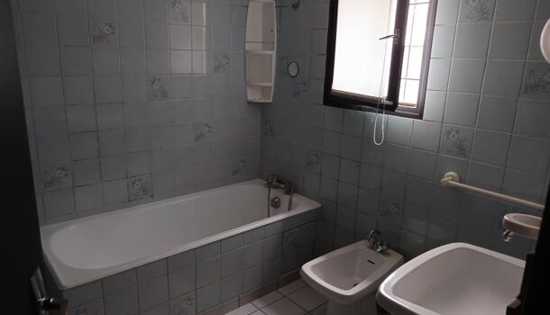 Villa / Maison 4 pièces  à vendre Coutras 33230