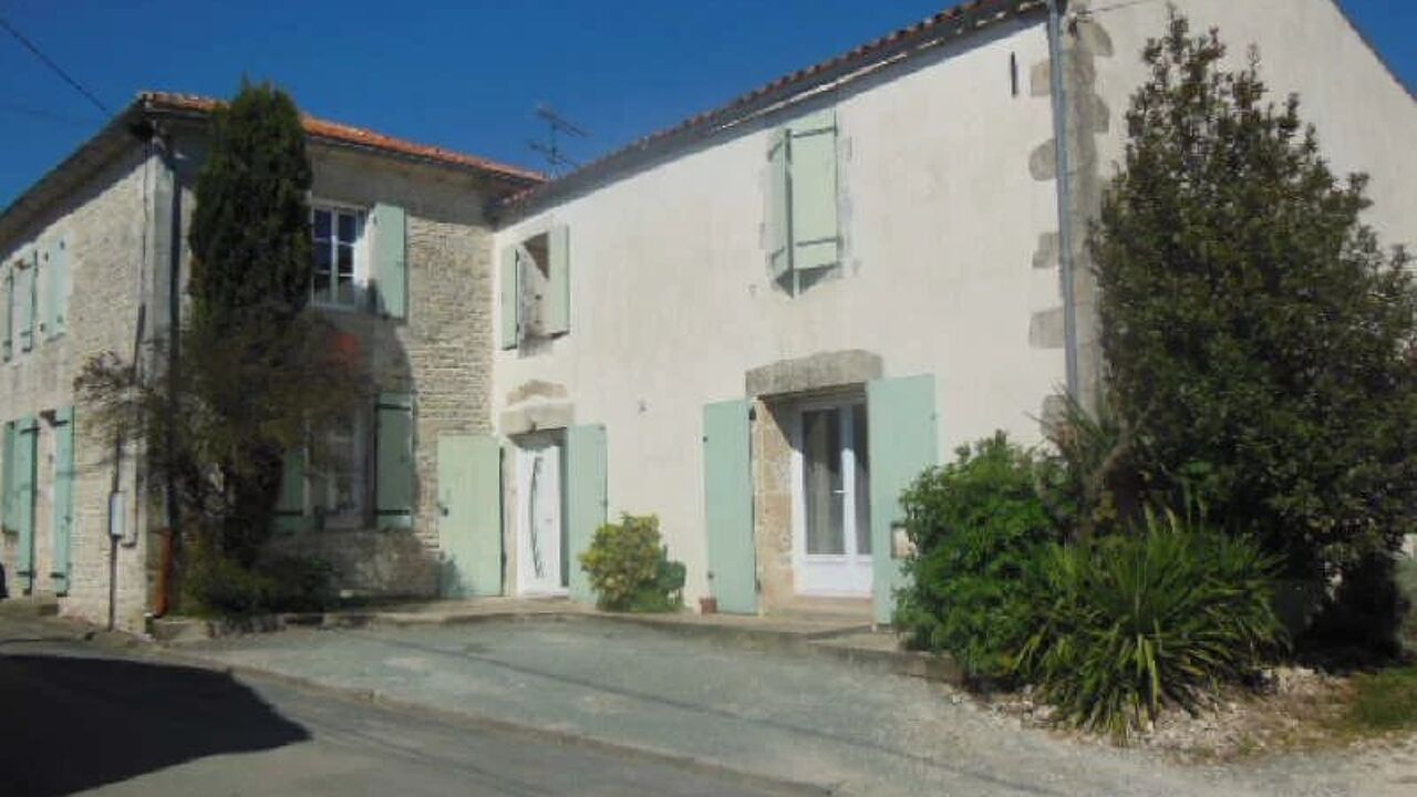 maison 7 pièces 230 m2 à vendre à Ballon (17290)