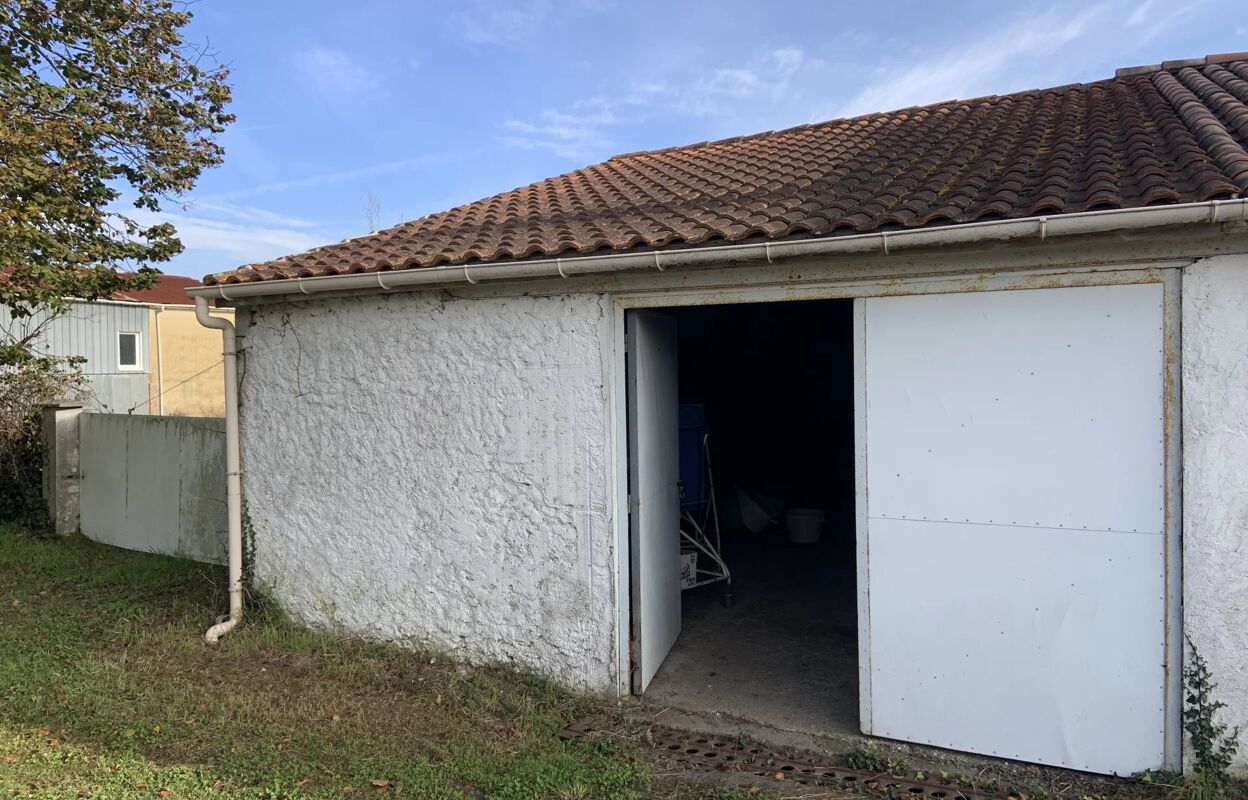 garage  pièces 60 m2 à vendre à Rochefort (17300)